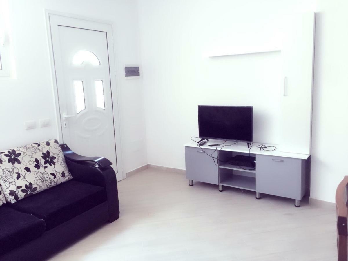 Eriola Apartament 奥里库姆 外观 照片