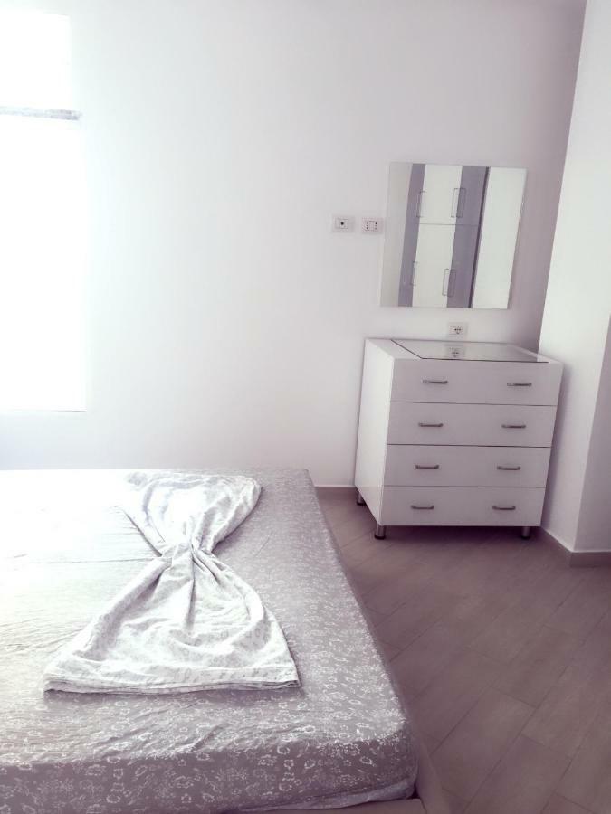 Eriola Apartament 奥里库姆 外观 照片